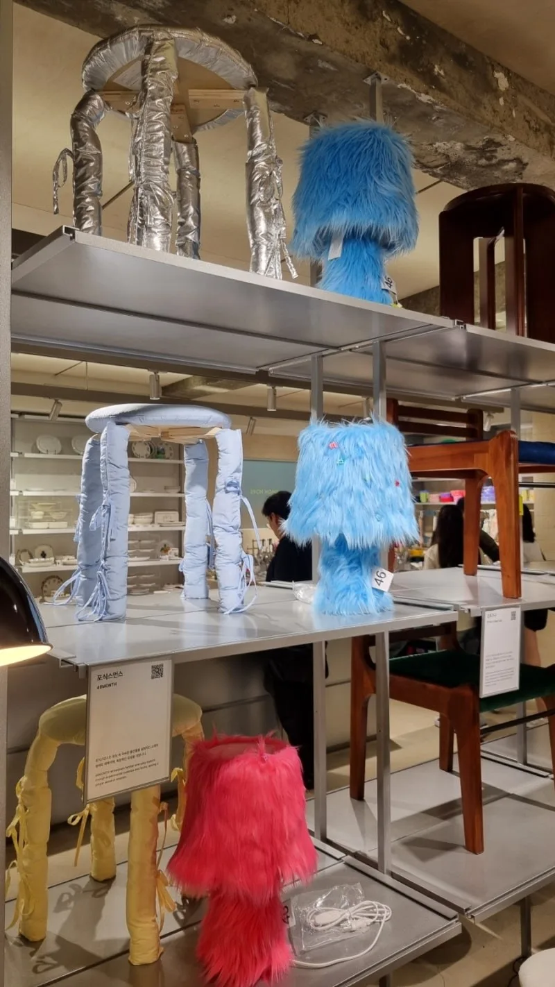 이구홈(29CM HOME) — 조명·가구 진열